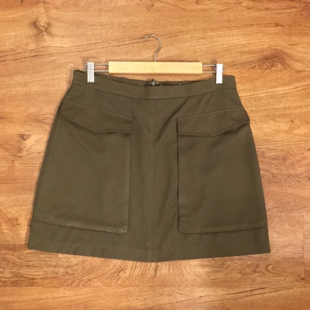 Gianni Bini Army Green Mini Skirt - Size L